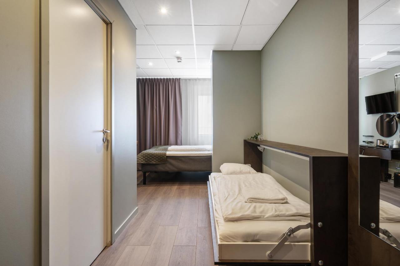 Point Hotel 3*