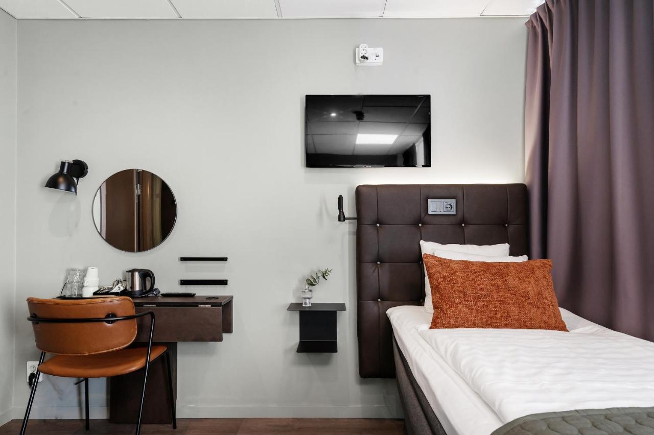 Hotell Point 3*
